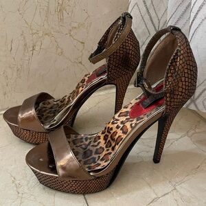 Frederick's of Hollywood Bronze Heels